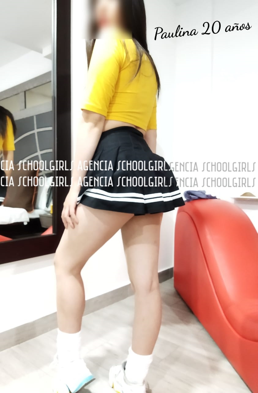 Paulina 12
